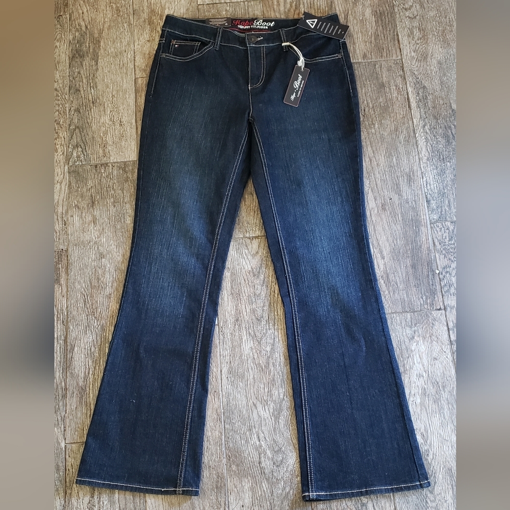 Tommy Hilfiger Hope Boot Jeans Size 8R Women's Bootcut MidRise Denim.
